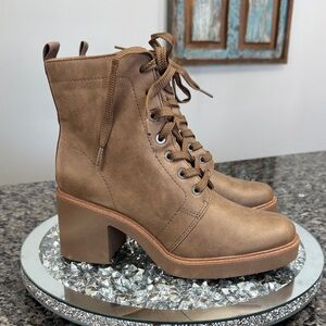 Life Stride Tan Lace-Up Ankle moto Boots NEW 8